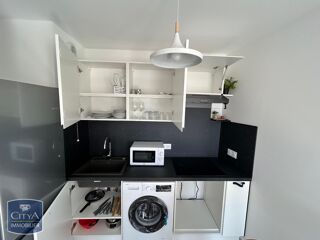  Appartement à louer 2 pièces 28 m²