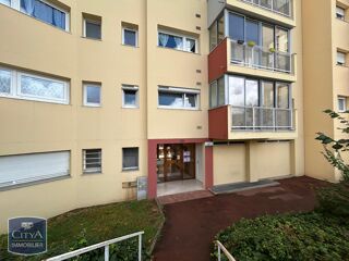  Appartement à louer 5 pièces 88 m²