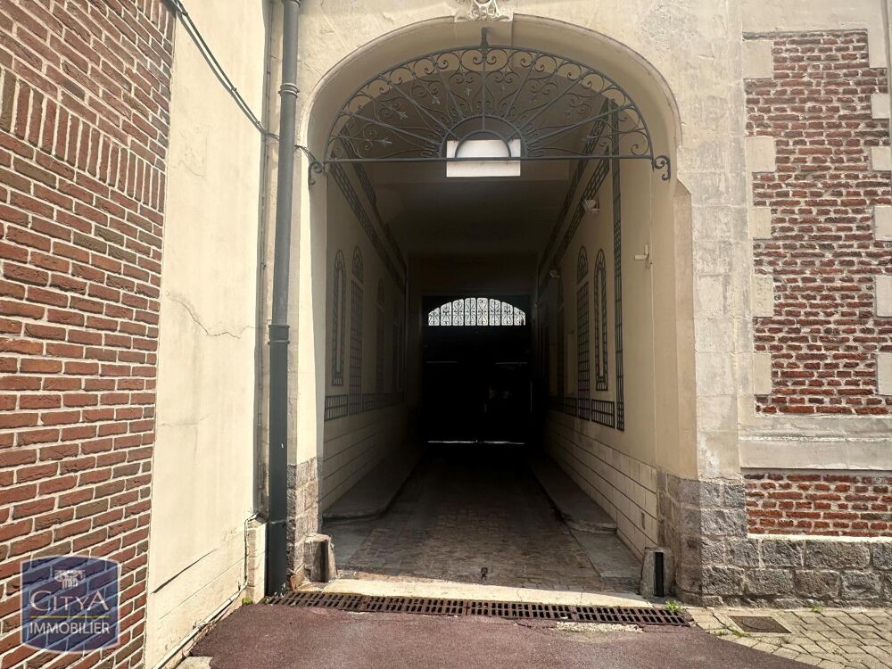 location Parking / Garage Cambrai (59400)