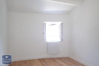  Appartement à louer 3 pièces 49 m²