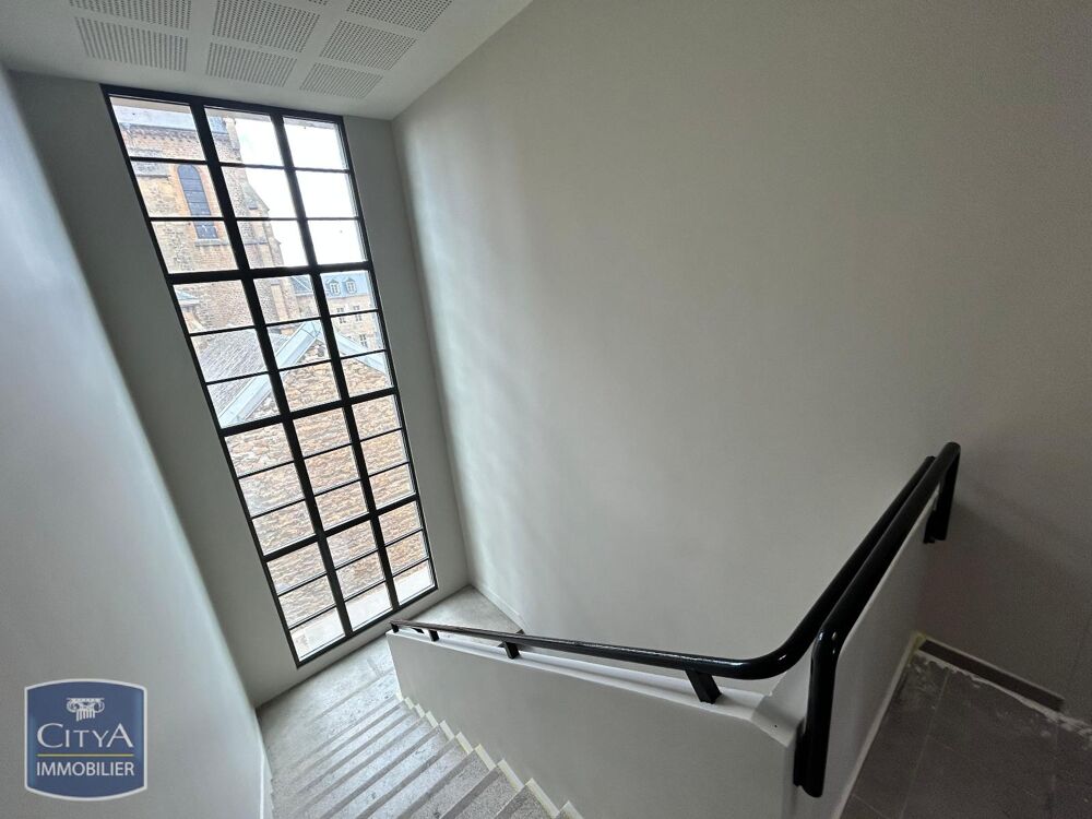 location Appartement - 2 pièce(s) - 49 m² Charleville-Mézières (08000)