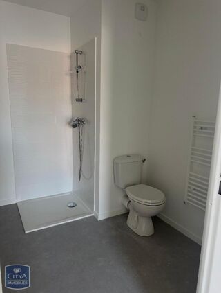  Appartement à louer 2 pièces 41 m²