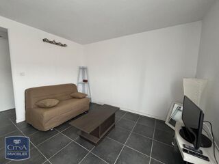  Appartement à louer 1 pièce 32 m²