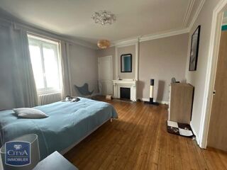  Maison à louer 8 pièces 187 m²
