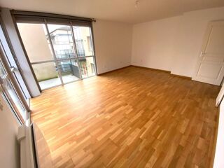  Appartement à louer 3 pièces 70 m²