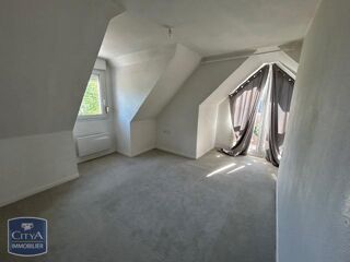  Appartement à louer 3 pièces 72 m²