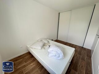  Appartement à louer 2 pièces 44 m²