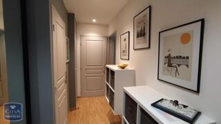  Appartement à louer 2 pièces 56 m²