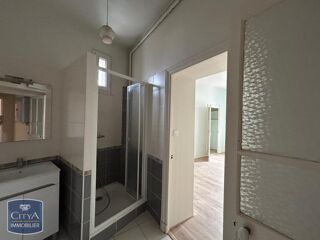  Appartement à louer 4 pièces 91 m²
