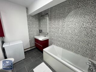  Appartement à louer 2 pièces 38 m²