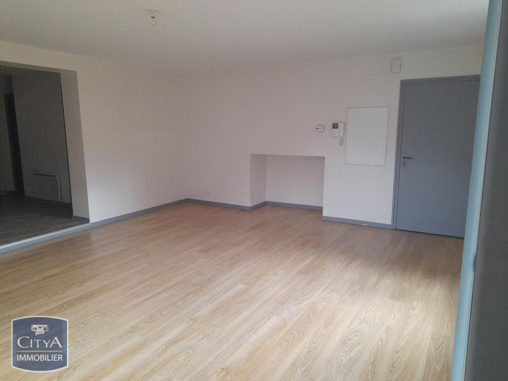 À LOUER : Appartement T3 situé à Tulle, dans le départem....