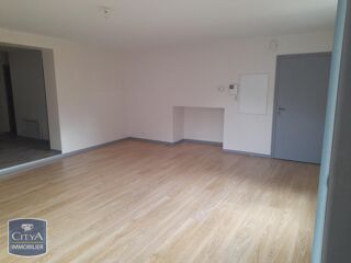  Appartement à louer 3 pièces 74 m²