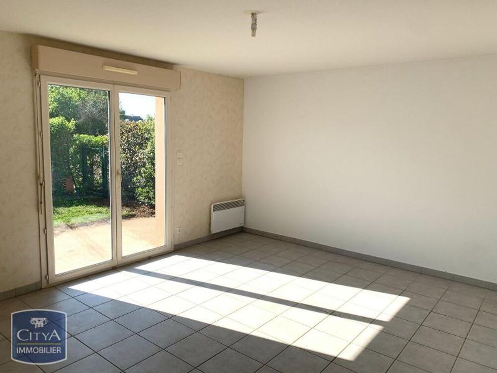 location Appartement - 3 pièce(s) - 63 m² Vivy (49680)