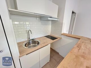  Appartement à louer 1 pièce 25 m²