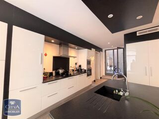  Appartement � louer 4 pi�ces 114 m�