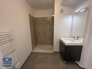  Appartement à louer 3 pièces 62 m²