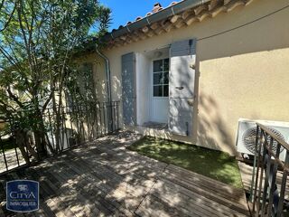  Appartement à louer 3 pièces 50 m²
