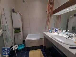  Appartement à louer 3 pièces 88 m²