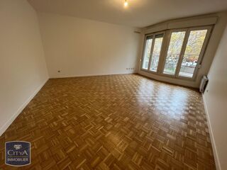  Appartement à louer 3 pièces 69 m²
