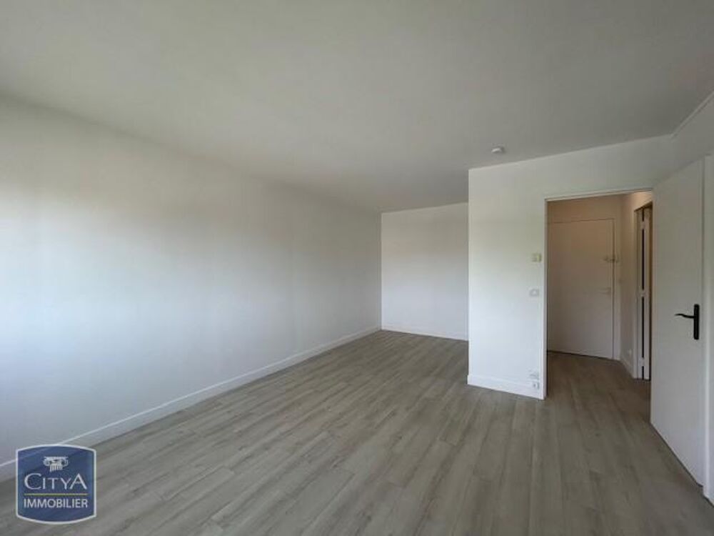 EXCLUSIVITÉ - STUDIO REFAIT A NEUF CITYA ROYALE vous pro....