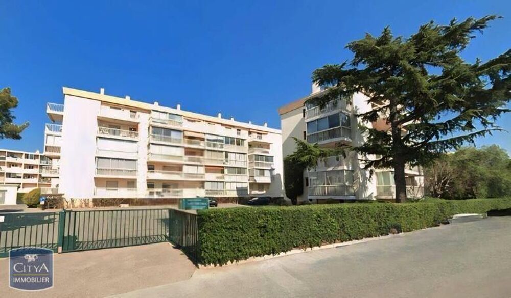 location Appartement - 1 pièce(s) - 18 m² Fréjus (83600)