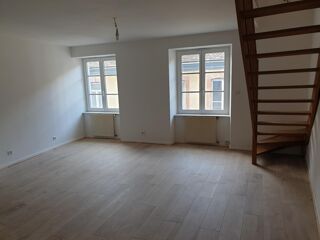  Appartement à louer 3 pièces 51 m²