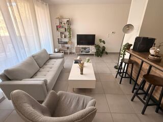  Appartement à louer 2 pièces 44 m²
