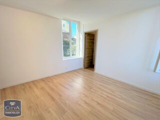  Appartement à louer 2 pièces 31 m²