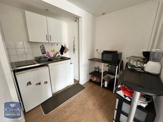  Appartement à louer 2 pièces 44 m²