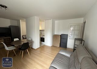  Appartement à louer 3 pièces 48 m²