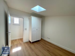  Appartement à louer 3 pièces 64 m²