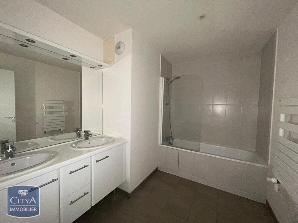 location Appartement - 80 m² Chartres (28000)