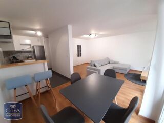 location Appartement - 3 pièce(s) - 73 m² Lille (59000)