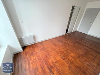  Appartement à louer 3 pièces 76 m²