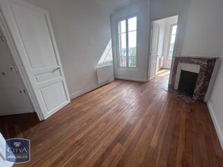  Appartement à louer 2 pièces 45 m²
