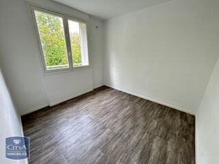  Appartement à louer 3 pièces 55 m²
