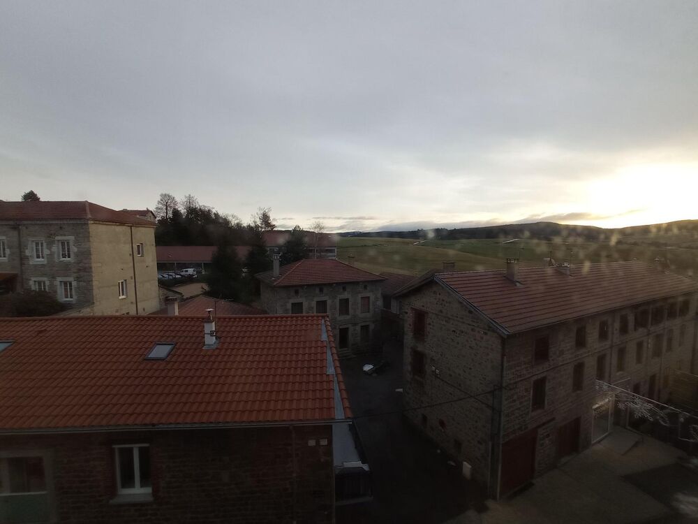 location Appartement - 3 pièce(s) - 58 m² Saint-Genest-Malifaux (42660)
