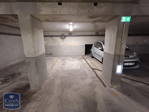  Parking / Garage � louer 