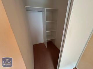 Appartement à louer 3 pièces 64 m²
