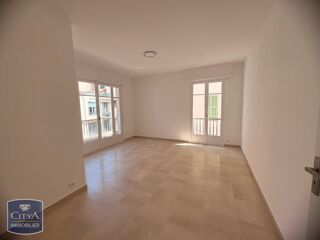  Appartement à louer 2 pièces 60 m²