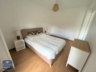  Appartement à louer 2 pièces 45 m²