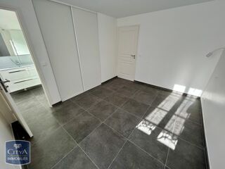  Appartement � louer 4 pi�ces 90 m�