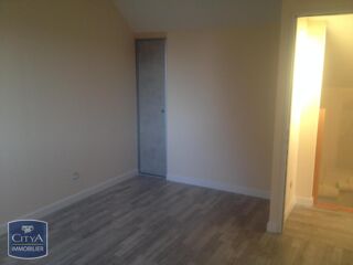  Maison à louer 4 pièces 81 m²