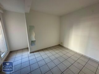  Appartement à louer 2 pièces 36 m²