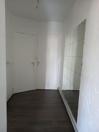  Appartement à louer 2 pièces 51 m²