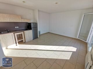  Appartement à louer 3 pièces 55 m²