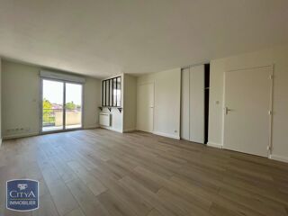  Appartement à louer 3 pièces 66 m²