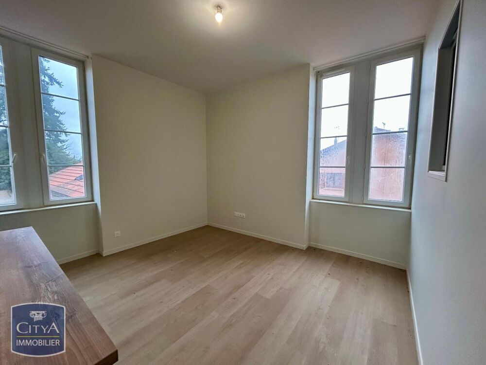 location Appartement - 1 pièce(s) - 36 m² Pouilly-les-Nonains (42155)