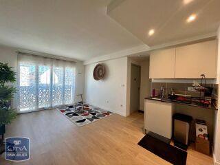  Appartement à louer 2 pièces 39 m²