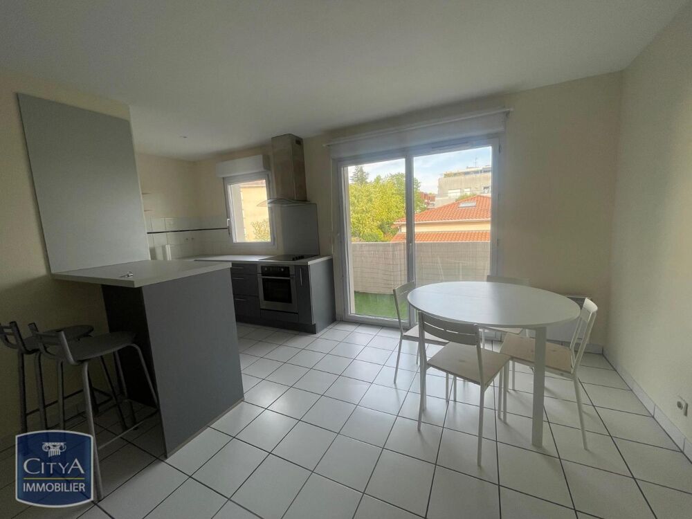 location Appartement - 3 pièce(s) - 56 m² Pau (64000)